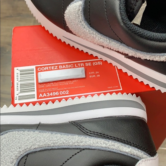 NIKE CORTEZ BASIC LTR SE (GS) - Picture 15 of 16